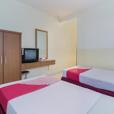 Capital O Galaxy Inn Bandung Luaran gambar