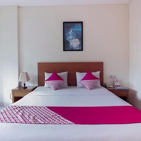 Capital O Galaxy Inn Bandung Luaran gambar