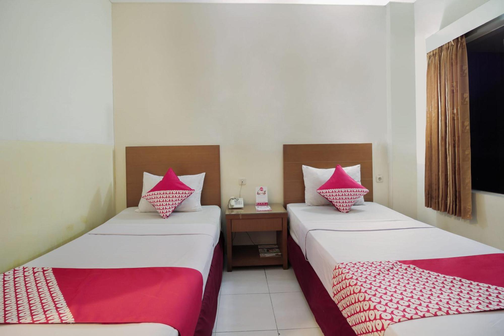 Capital O Galaxy Inn Bandung Luaran gambar